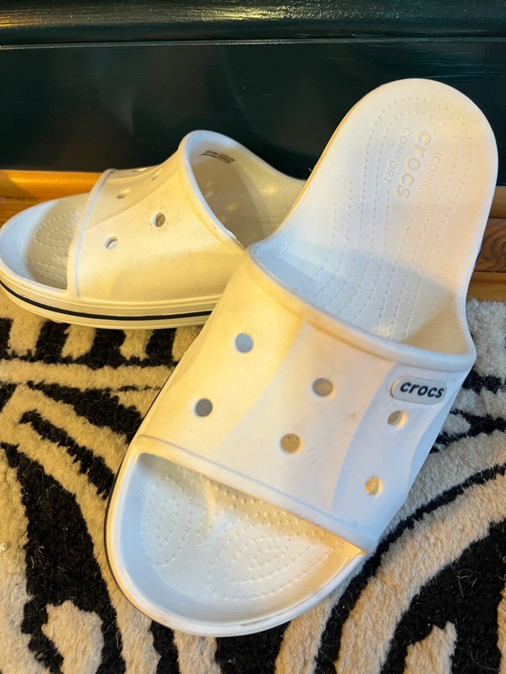 CROCS White Slide Clogs with Vent Holes Womens 10/ men’s 8